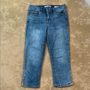 Code Bleu Chelsea Crop Embroidered Capri Jeans, Sz 6